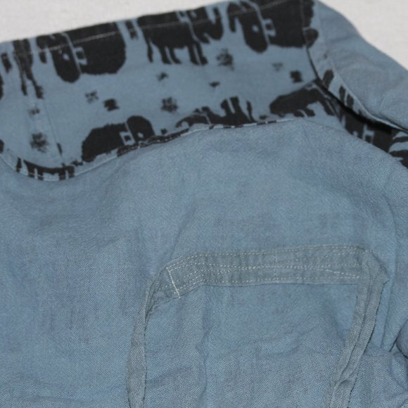Women's Cropped Fisherman Pants with Elephants - Picture 3 of 5